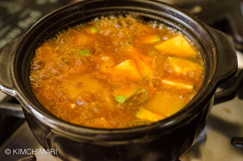 doenjang jjigae boiling in pot