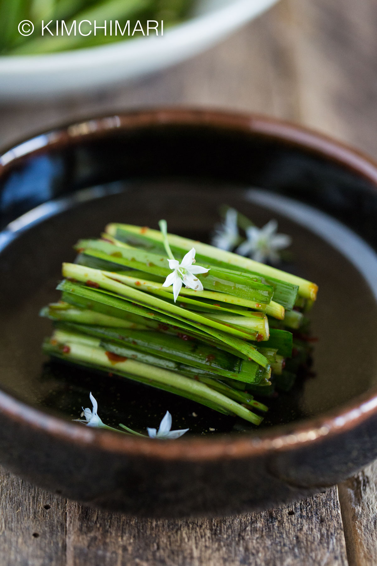 Korean Chive Salad w Soy Vinegar Dressing (Buchu Muchim)