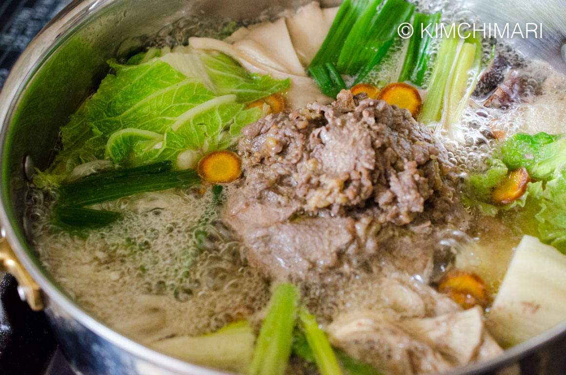 Bulgogi Hot Pot Boiling