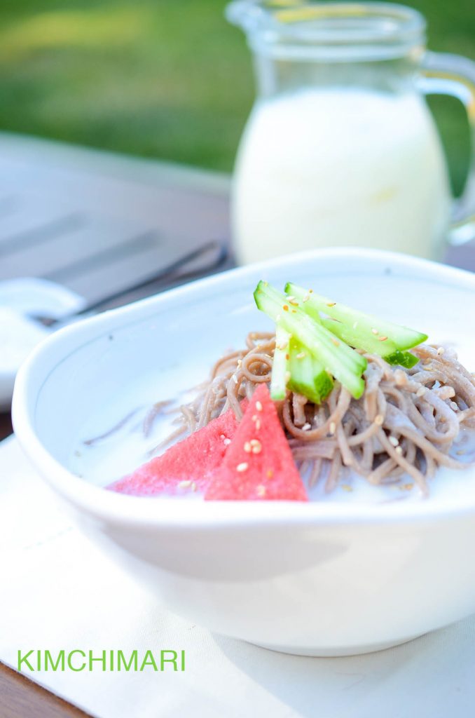 Cold Soy Milk Noodle Soup (Kongguksu)