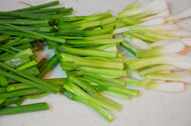 handful of green onions