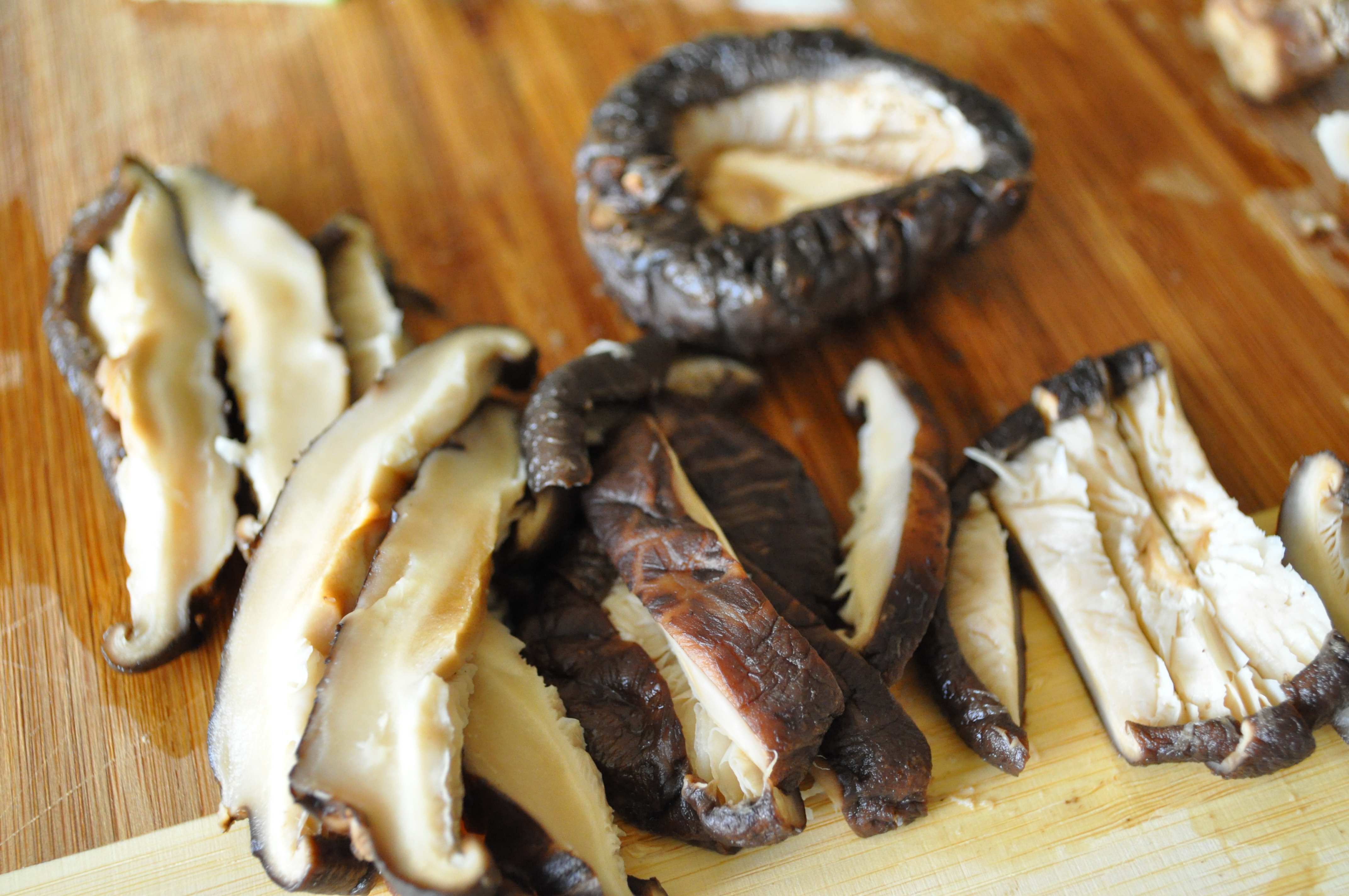 shitake mushroom slices