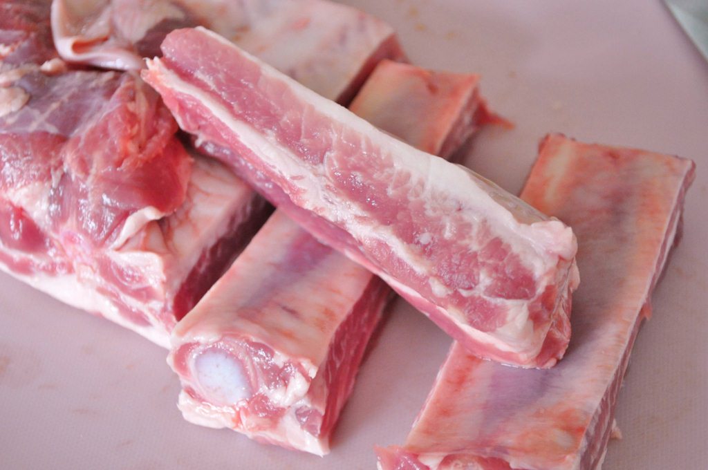 sliced into individual ribs