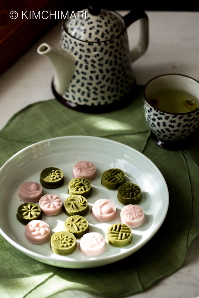 green tea and omija cookies plated with pot of tea