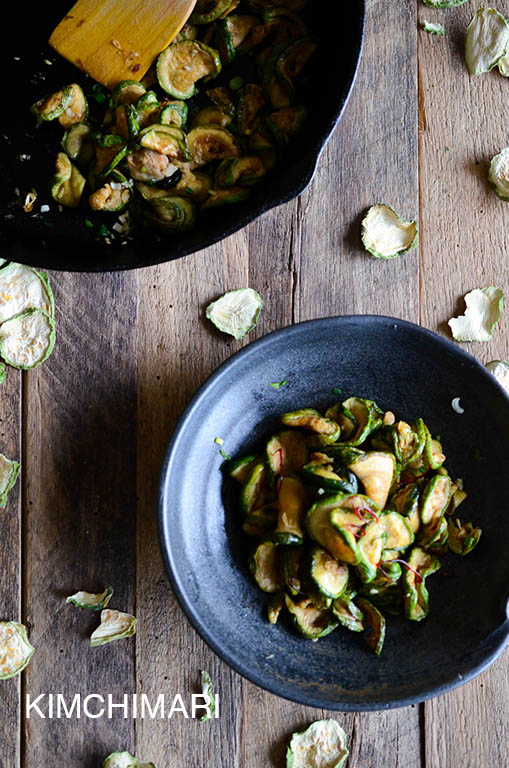 Dried Zucchini side dish - Korean maleun hobak namul