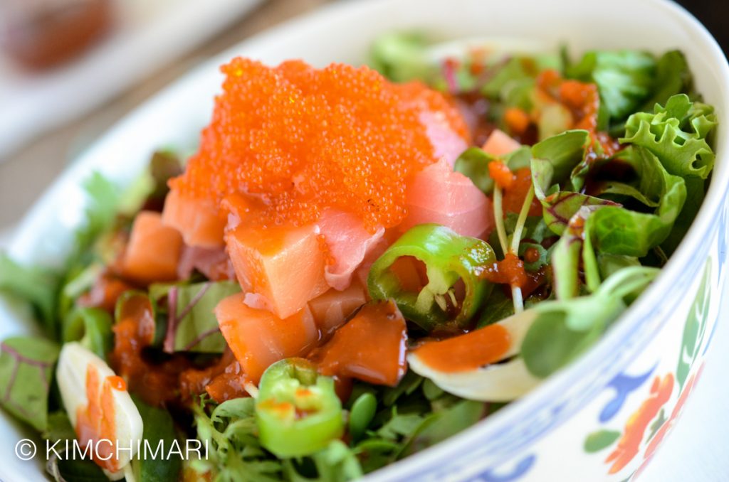 Korean Rice Bowl with Tuna Salmon and Gochujang sauce