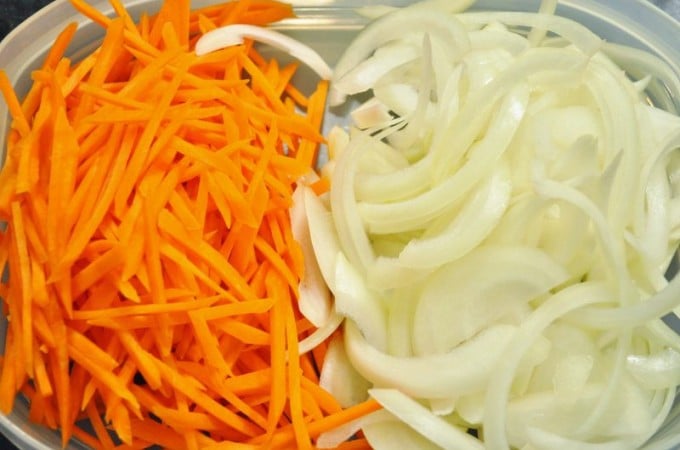 onions and carrots for Japchae