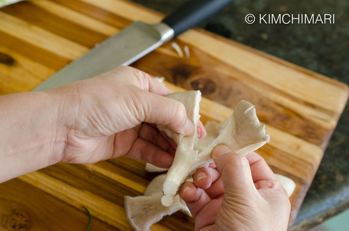 Oyster Mushroom Prep Bulgogi Stew