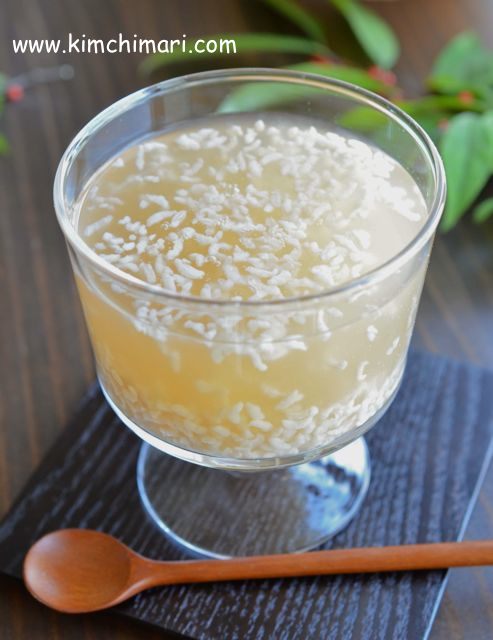 sikhye (식혜 Korean sweet rice punch)-c