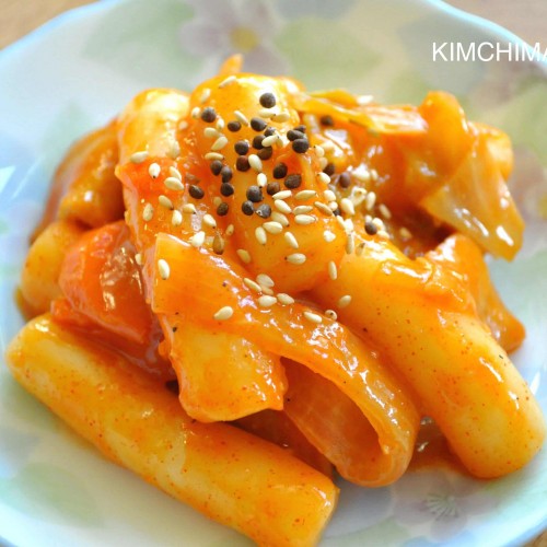 SpicyRiceCake-Tteokbokki with vegetables and fish cake