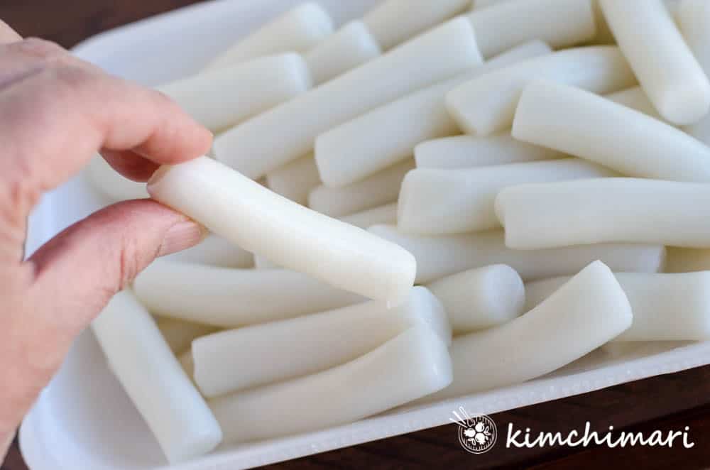 tteokbokki tteok in container